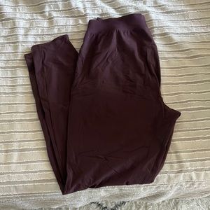 Maroon Lululemon joggers